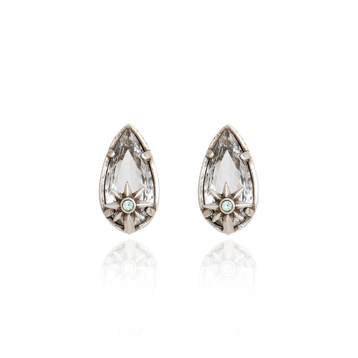 Earring 8606D